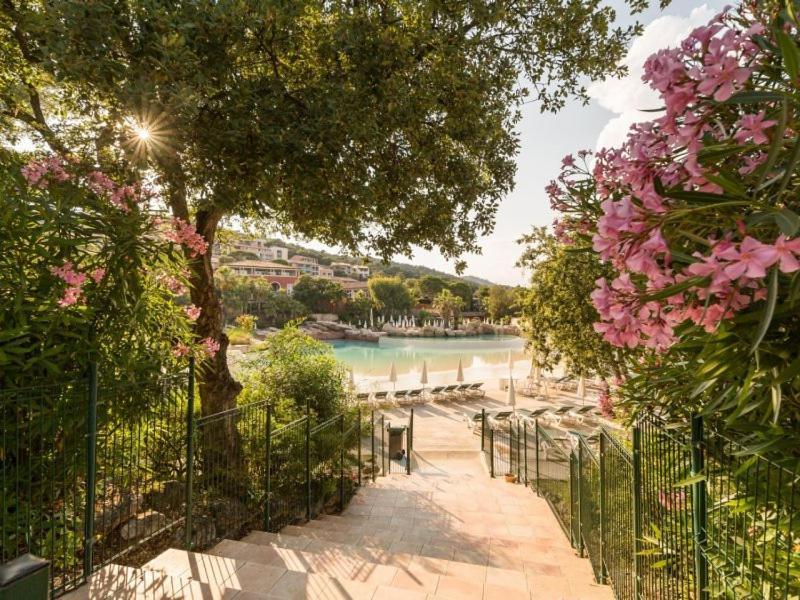 Les Restanques Bruyeres 2103 Proche Piscine Apartment Grimaud Bagian luar foto
