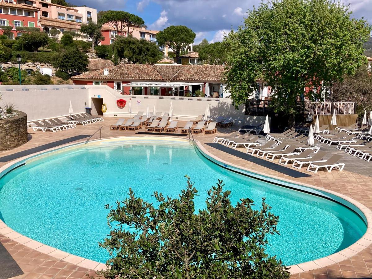 Les Restanques Bruyeres 2103 Proche Piscine Apartment Grimaud Bagian luar foto